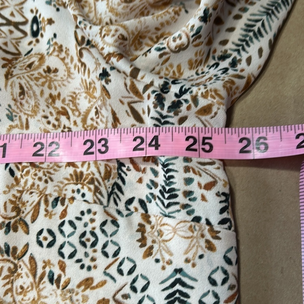 Violet+Claire Tan/Brown Pattered V Neck Tunic Sz 2X - Picture 7 of 11